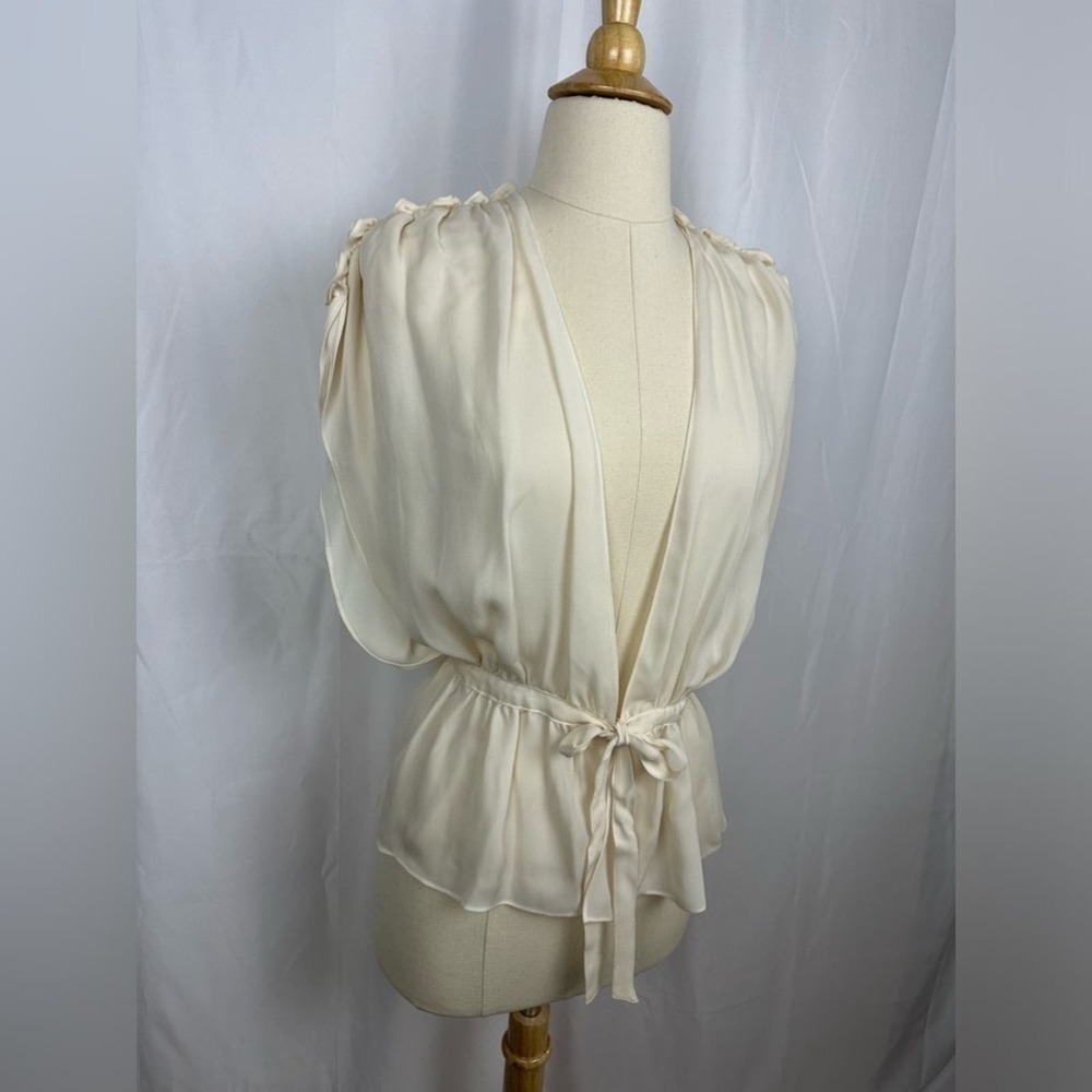 NWT 100% Silk Haute Hippie Cream Top - Picture 3 of 4